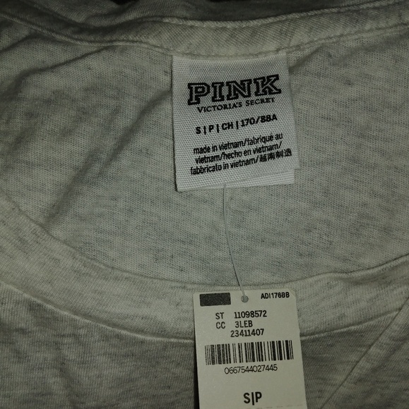 **1 LEFT**Vs Pink bling shamrock tanktop - Picture 5 of 5